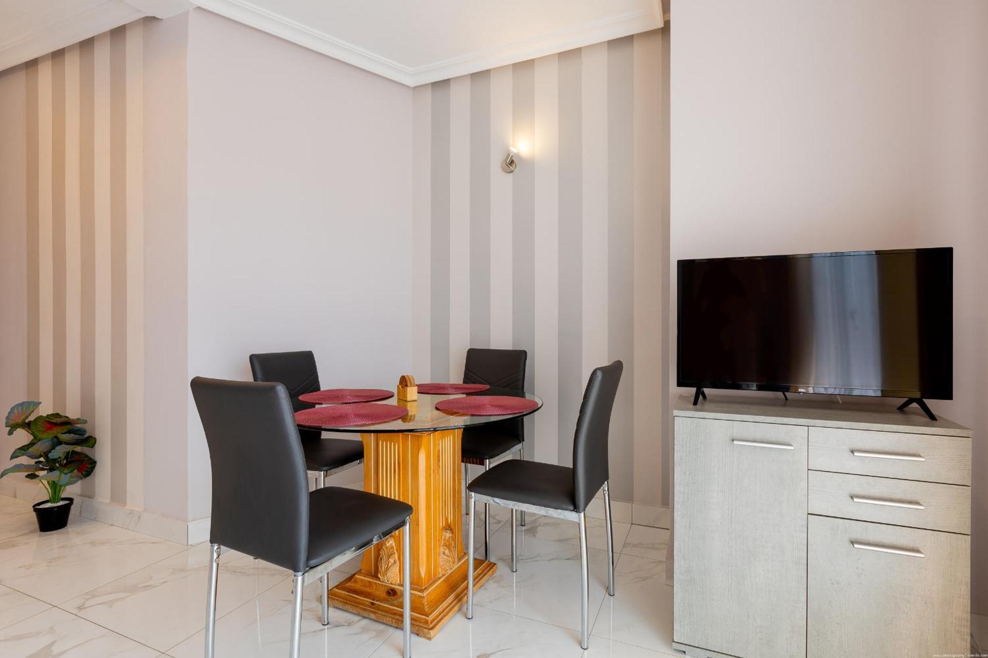 شقة Sweet Escape In Golf Del Sur, Ah332 With Heated Pool And Ocean View سان ميغيل ذي أبونا المظهر الخارجي الصورة