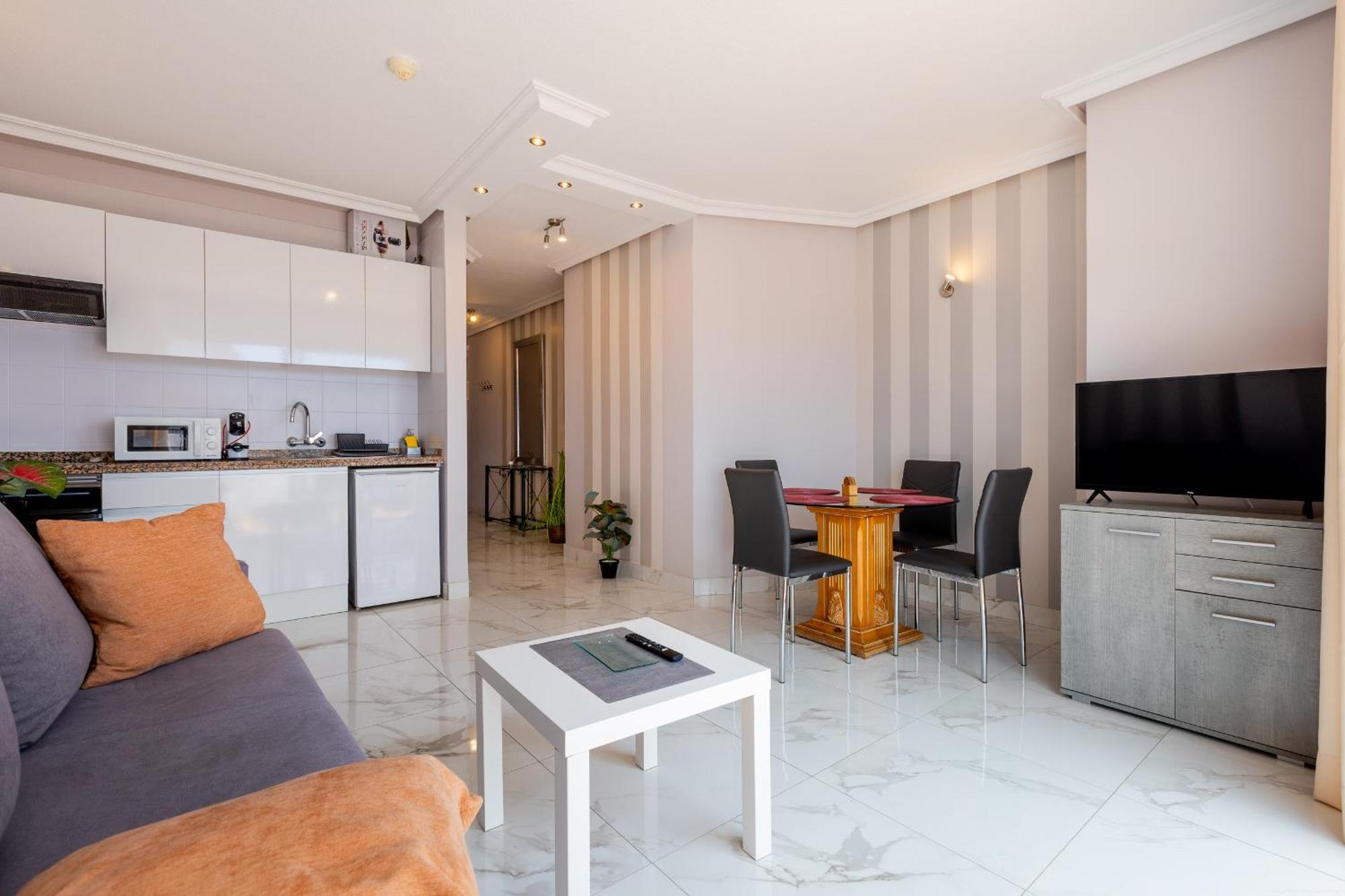 شقة Sweet Escape In Golf Del Sur, Ah332 With Heated Pool And Ocean View سان ميغيل ذي أبونا المظهر الخارجي الصورة